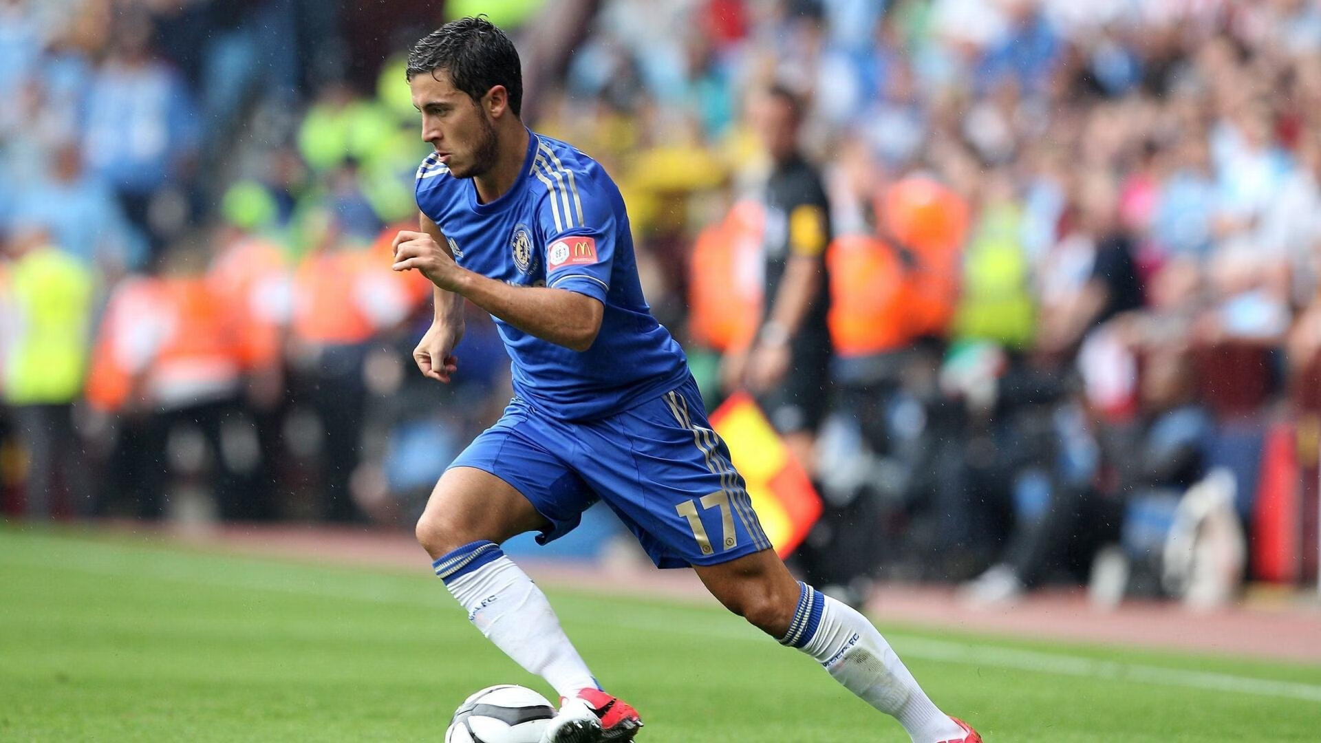 当猛龙撕碎绿军铠甲，恩比德在欧冠决赛踩下史诗脚印，体育世界没有不可能